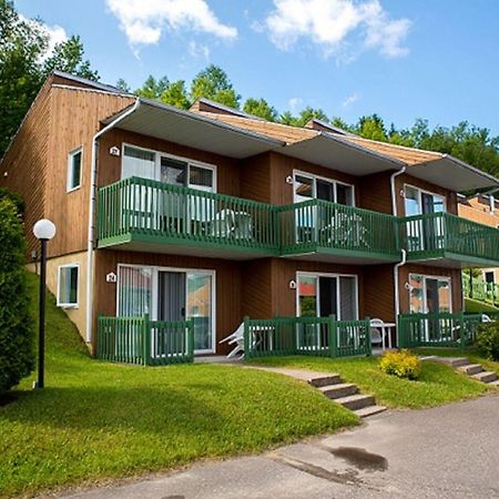 Chalets Condos Sur Le Fjord LʼAnse-Saint-Jean Exteriér fotografie